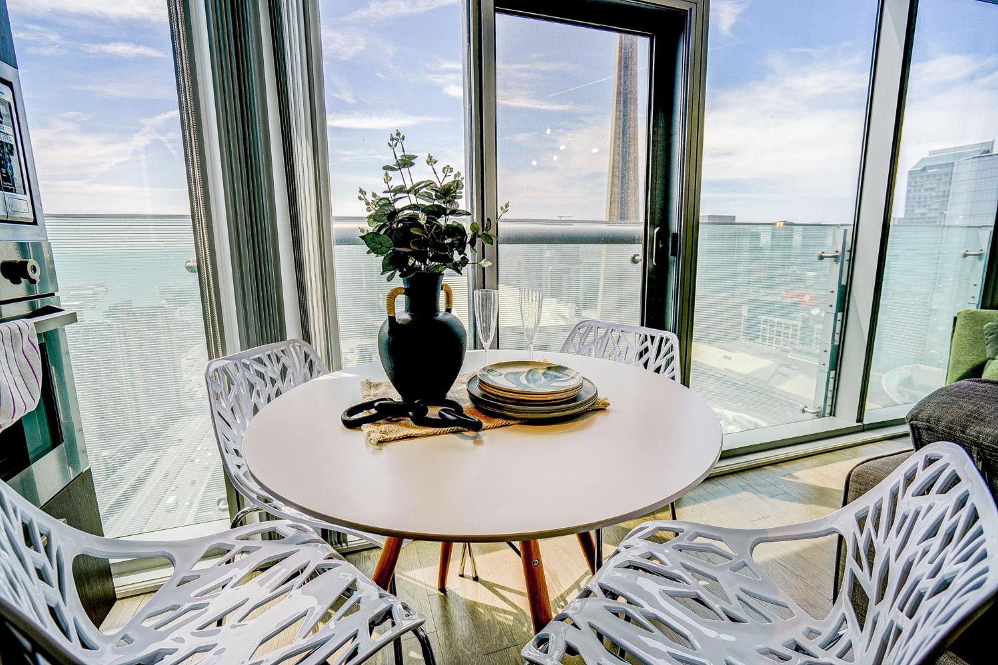 Skytree - Modern Rusty Condo Close To Union Station In Heart Of Downtown Toronto Exterior foto